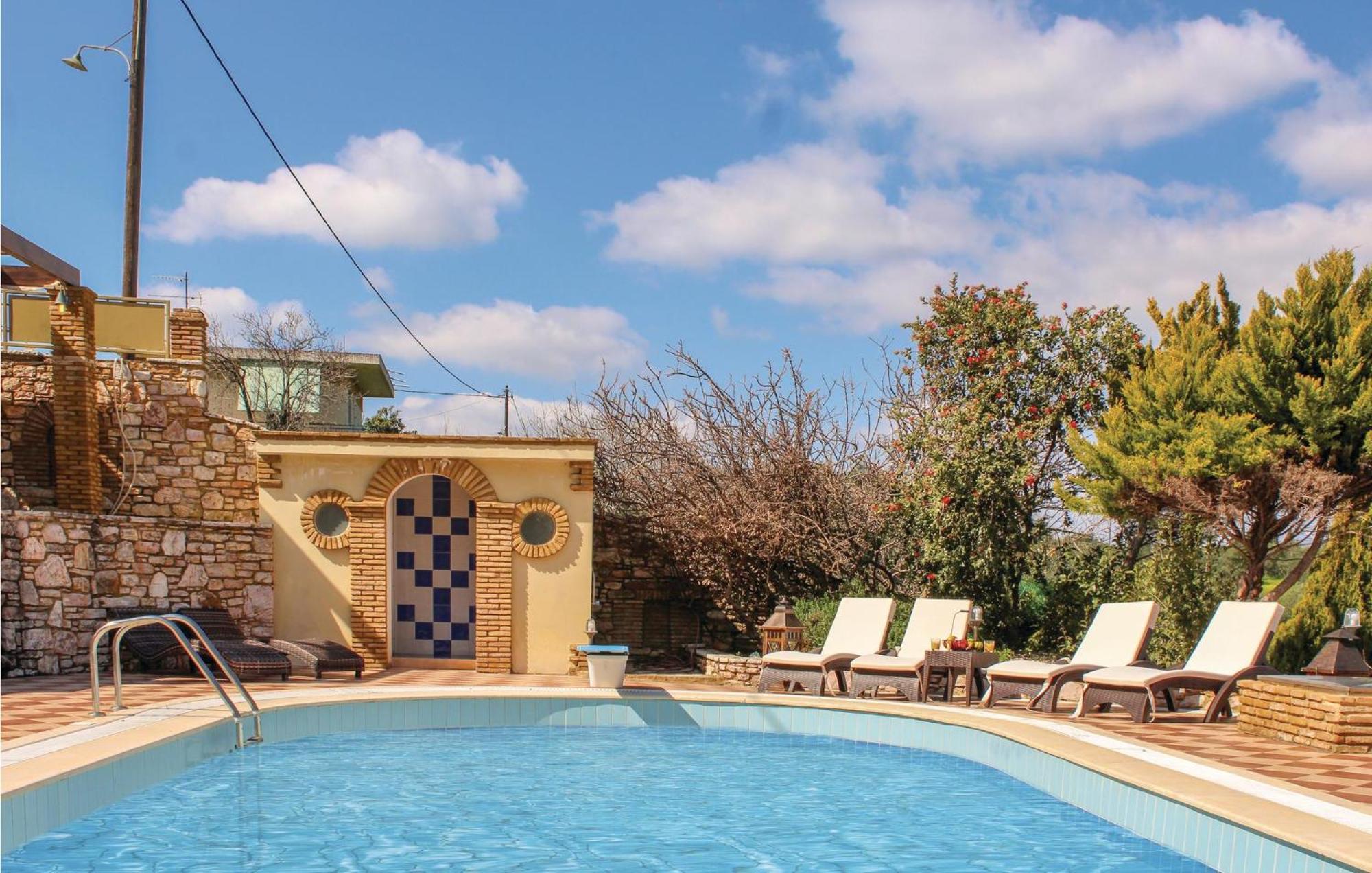 Amazing Home In Koroni With Wifi Dış mekan fotoğraf