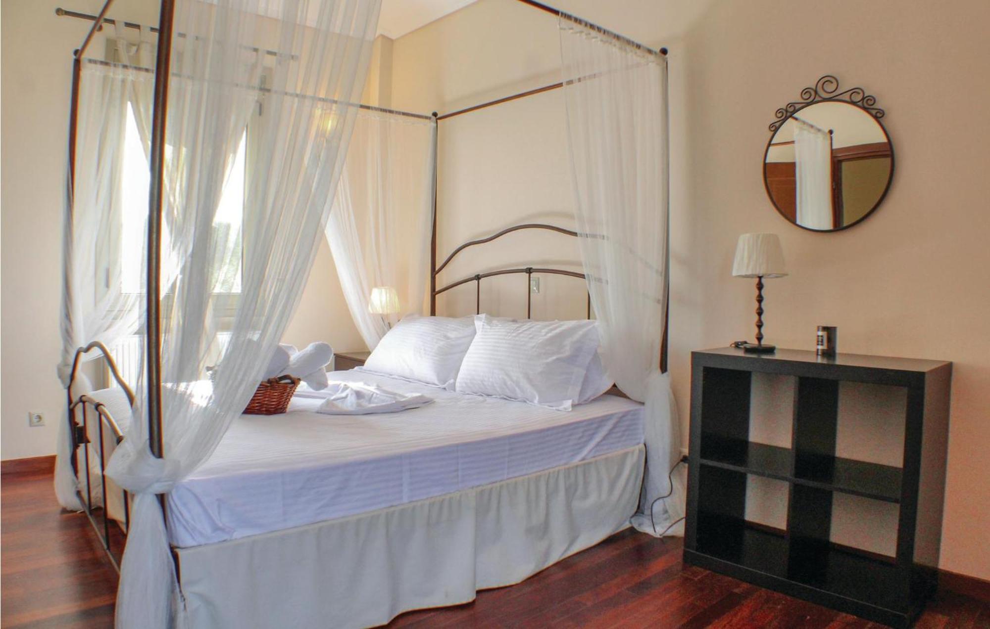 Amazing Home In Koroni With Wifi Dış mekan fotoğraf